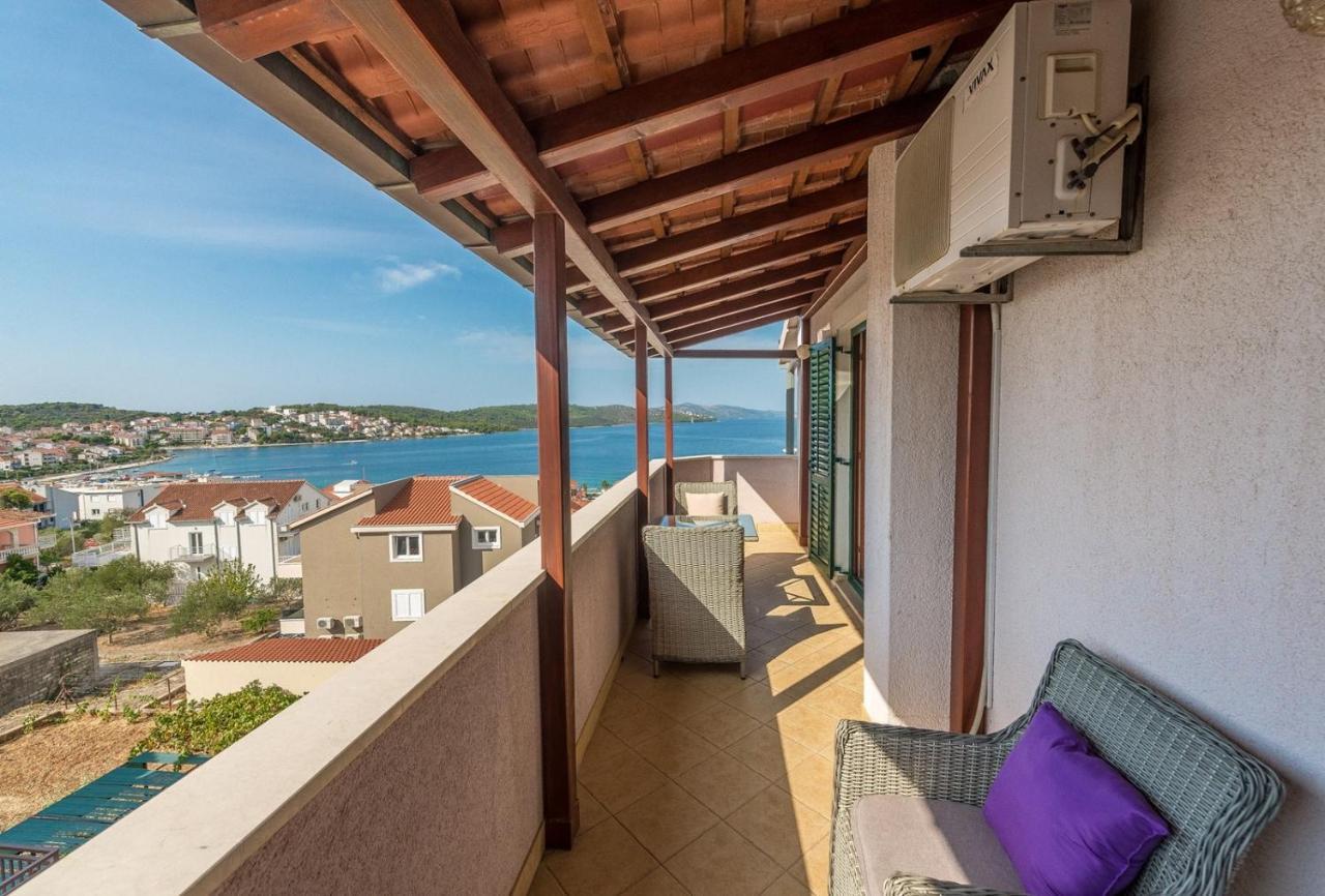 Apartments Ivana-Mira Округ Горни Екстериор снимка